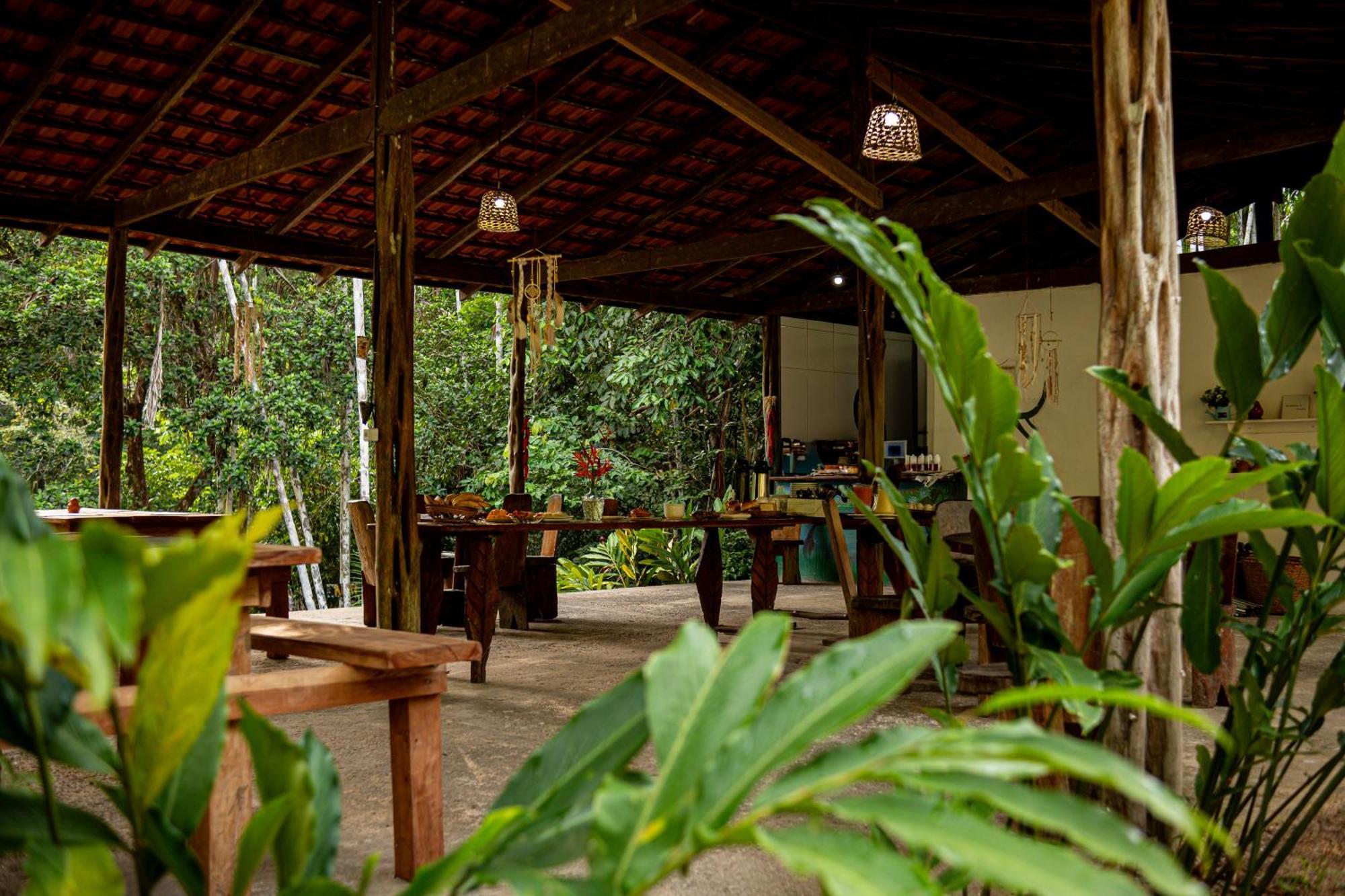 Refugio Mari Mari Lodge Президенти-Фигейреду Экстерьер фото
