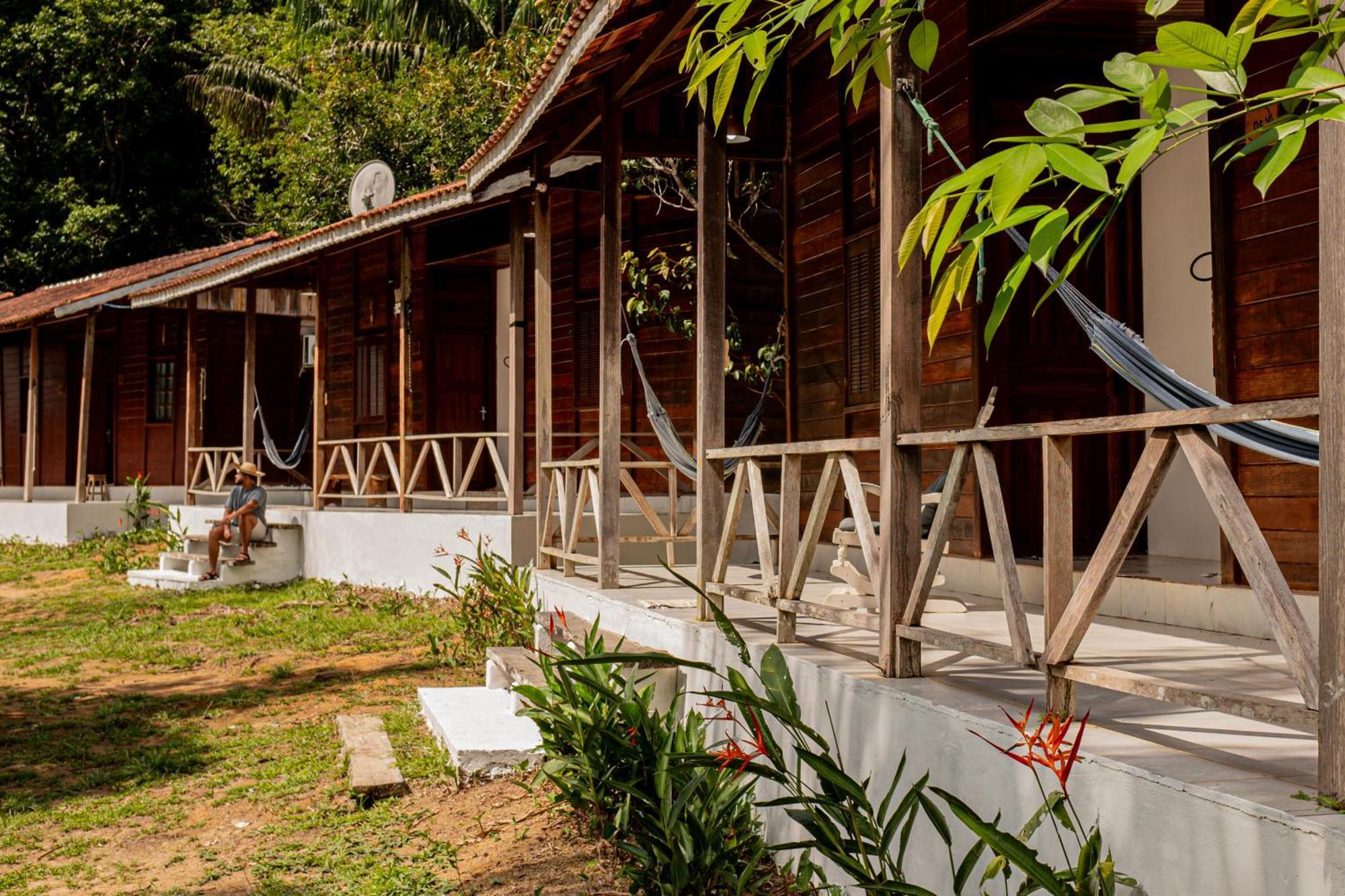Refugio Mari Mari Lodge Президенти-Фигейреду Экстерьер фото